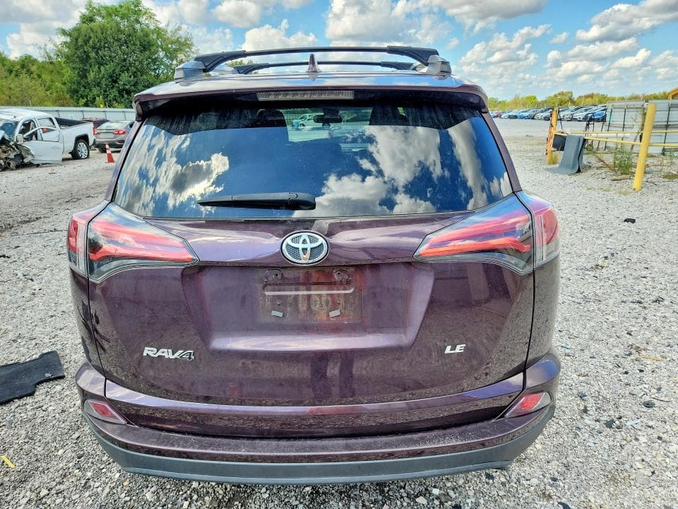 2018 TOYOTA RAV4 LE 6