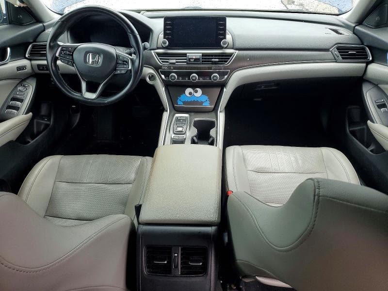 2020 HONDA ACCORD TOURING 8