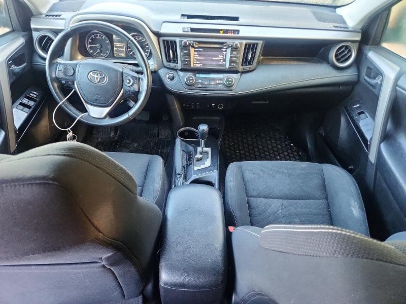 2018 TOYOTA RAV4 XLE 8