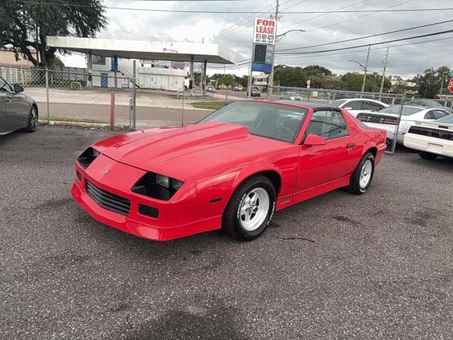 1985 CHEVROLET CAMARO 2