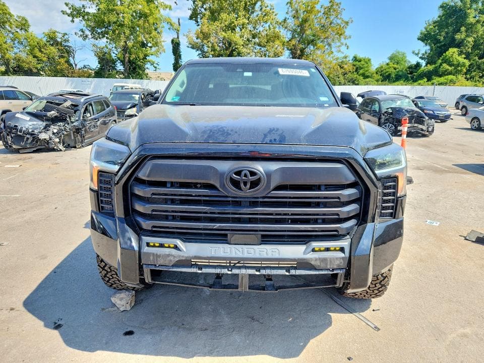 2024 TOYOTA TUNDRA SR5 5