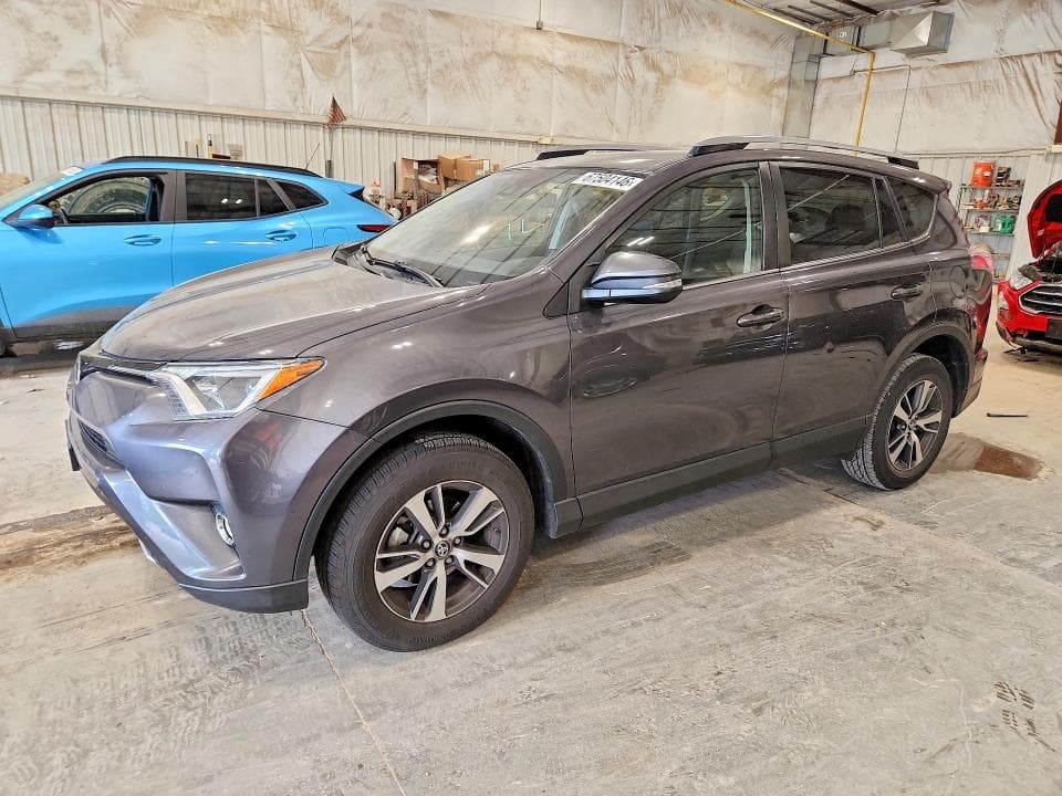 2017 TOYOTA RAV4 XLE - 1