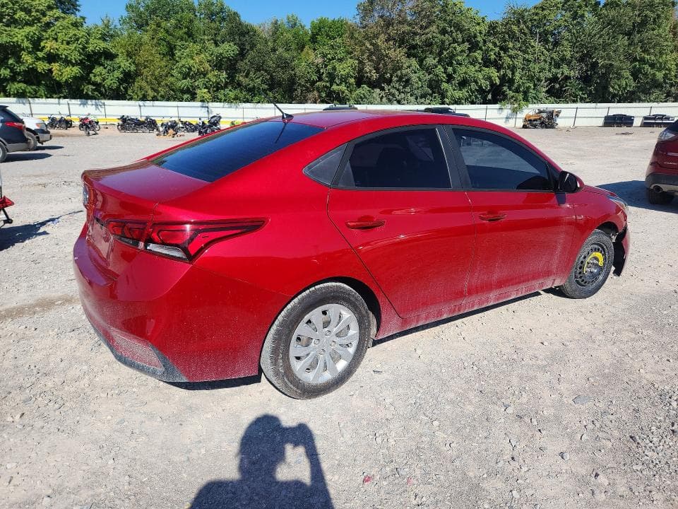 2018 HYUNDAI ACCENT SE 3