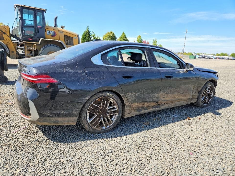 2024 BMW 530 XI 3