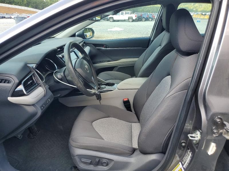 2019 TOYOTA CAMRY LE 7