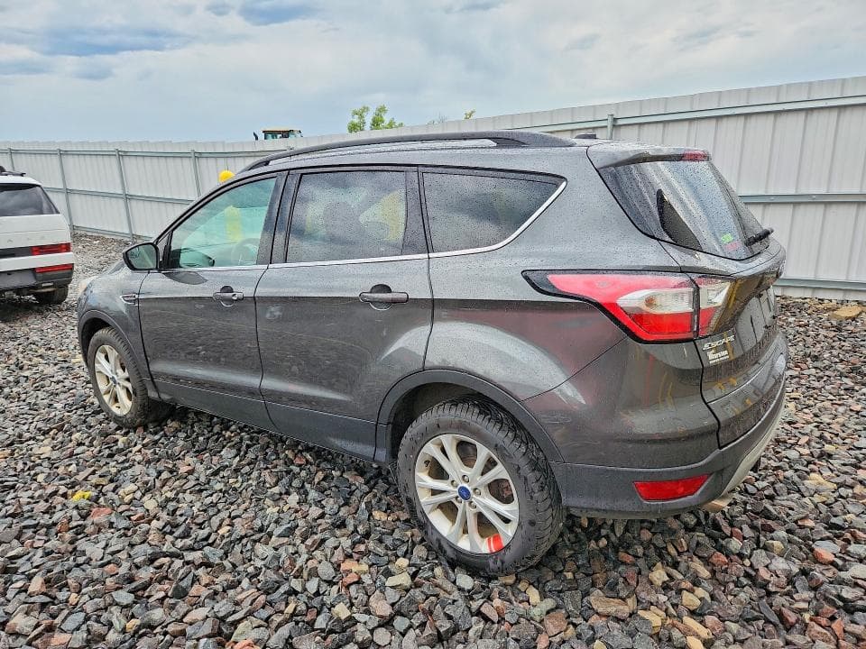 2018 FORD ESCAPE SE 2