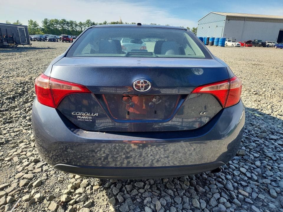 2017 TOYOTA COROLLA LE 6