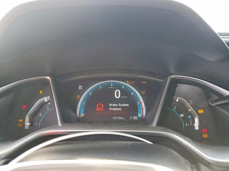 2018 HONDA CIVIC EX 9