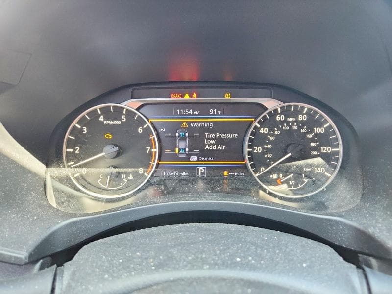 2019 NISSAN ALTIMA SR 9