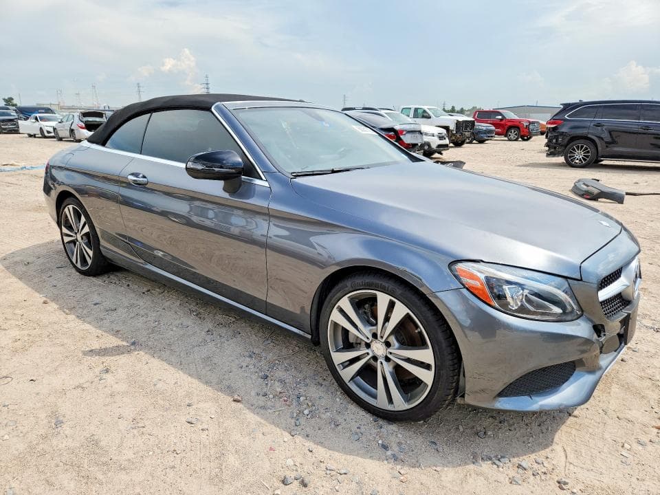 2017 MERCEDES-BENZ C 300 4
