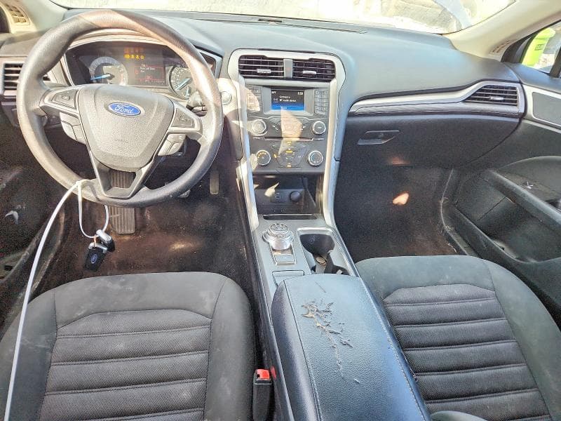 2017 FORD FUSION SE 8