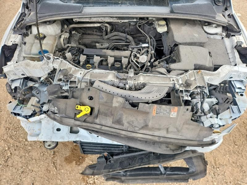 2017 FORD FOCUS SE 11