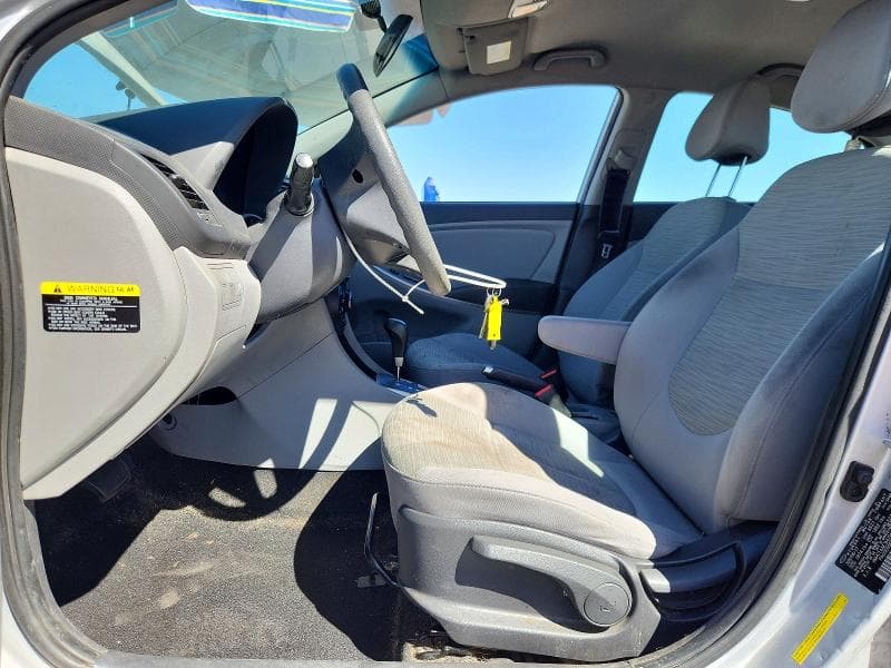 2017 HYUNDAI ACCENT SE 7