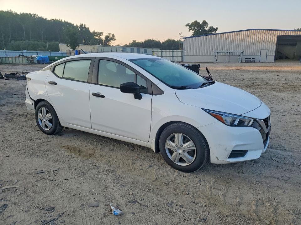 2020 NISSAN VERSA S 4