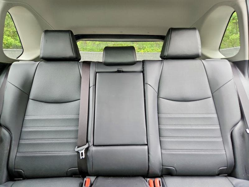 2023 TOYOTA RAV4 LIMITED 10