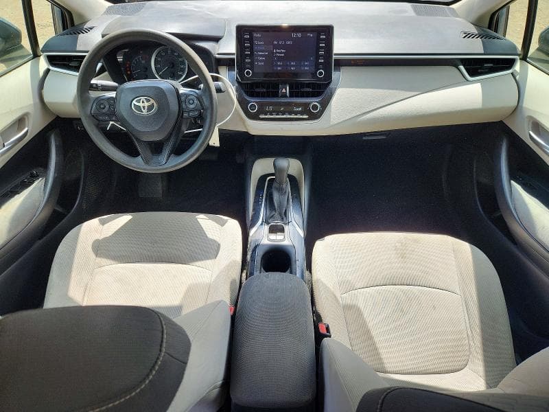 2020 TOYOTA COROLLA LE 8