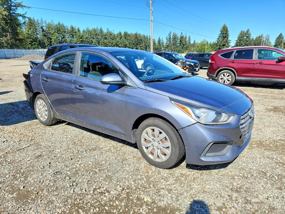 2019 HYUNDAI ACCENT SE 4