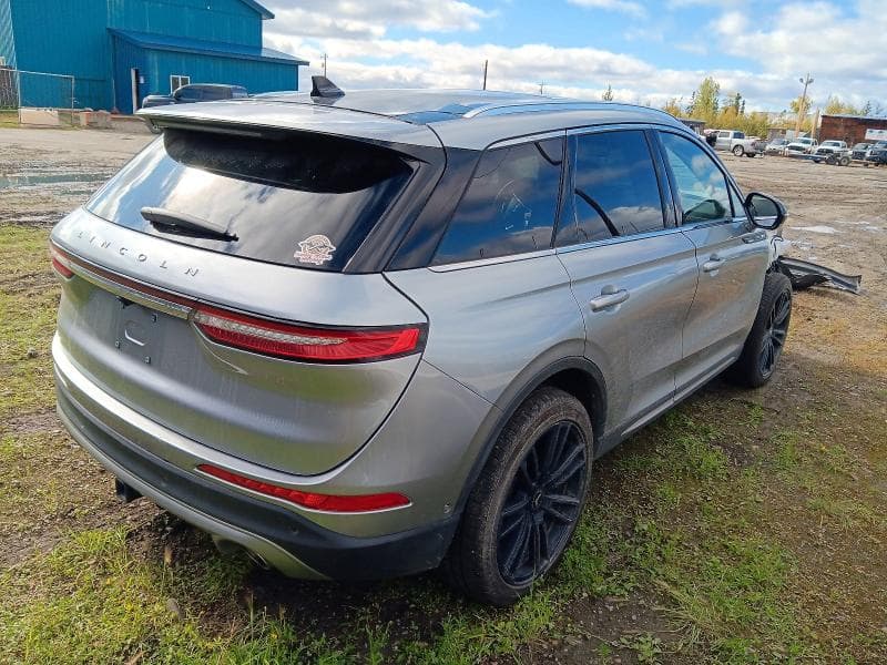 2024 LINCOLN CORSAIR RESERVE 3