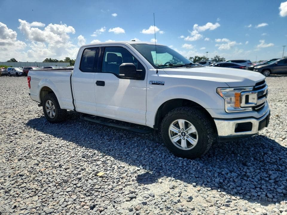 2018 FORD F150 SUPER CAB 4