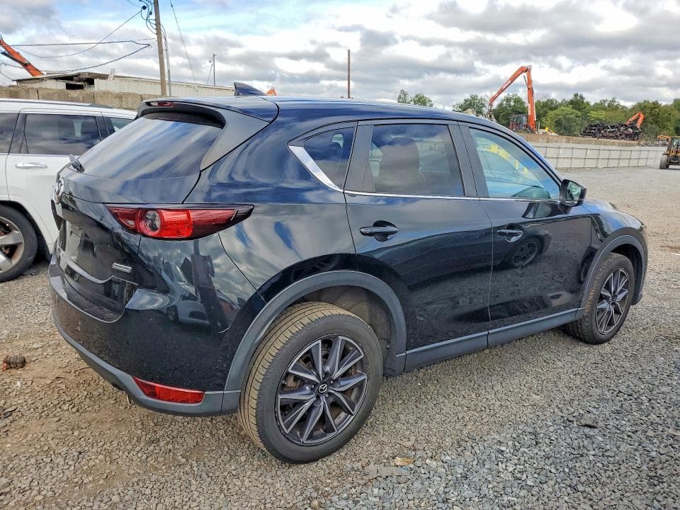 2018 MAZDA CX-5 TOURING 3