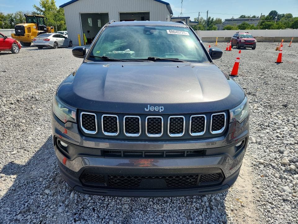 2023 JEEP COMPASS LATITUDE LUX 5