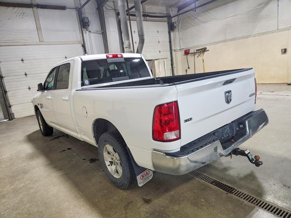 2020 RAM 1500 CLASSIC SLT 2
