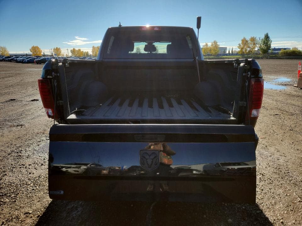 2021 RAM 1500 CLASSIC SLT 6