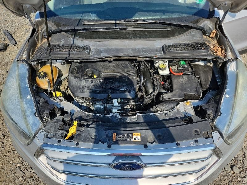 2017 FORD ESCAPE SE 12
