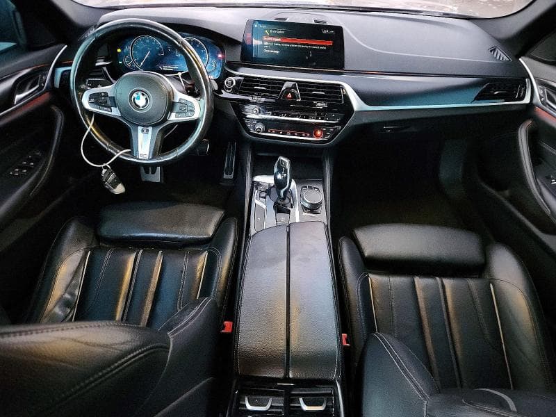 2018 BMW 530 XI 8
