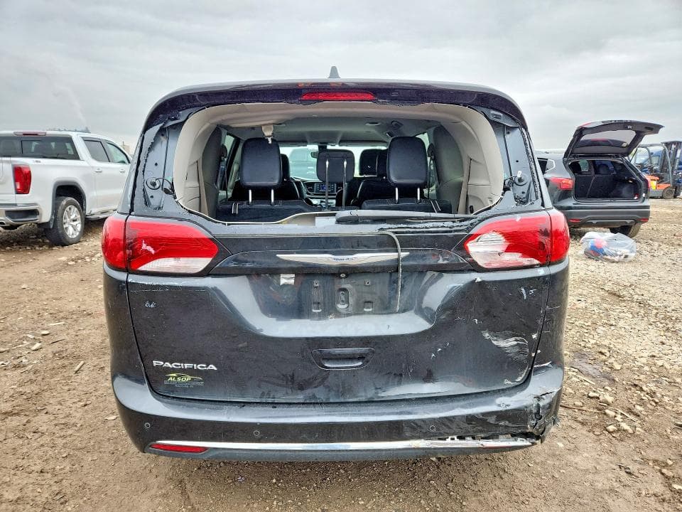 2017 CHRYSLER PACIFICA TOURING L 6