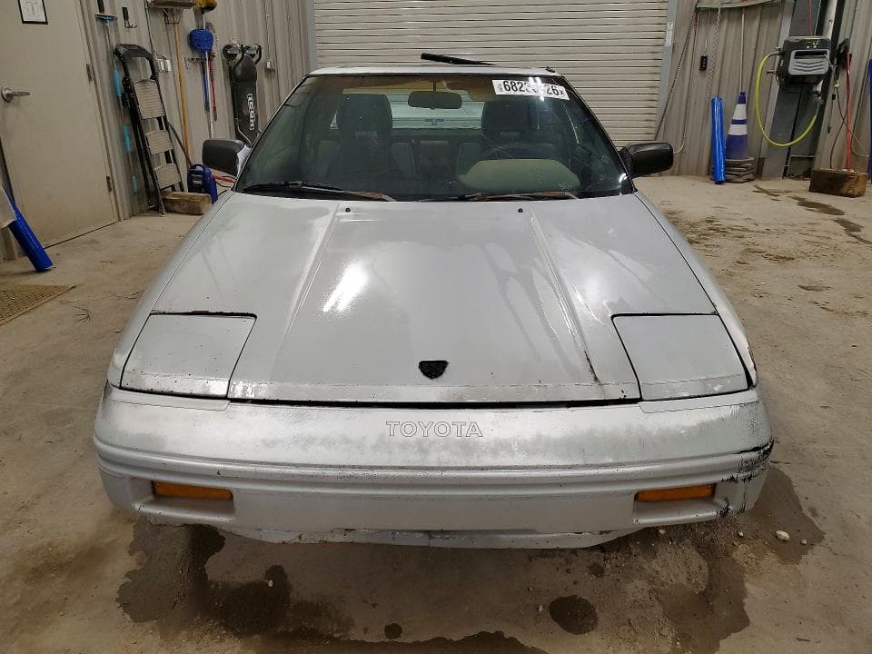 1986 TOYOTA MR2 BASE 5