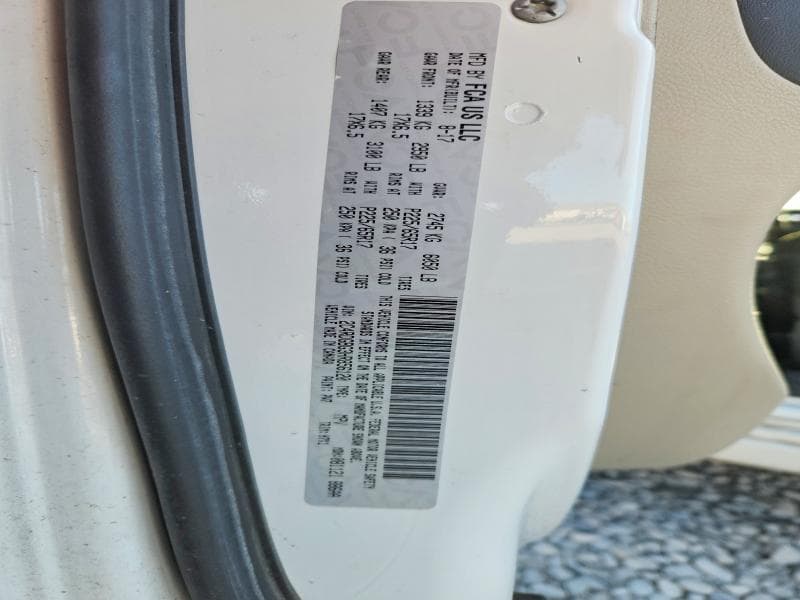 2017 DODGE GRAND CARAVAN SE 13