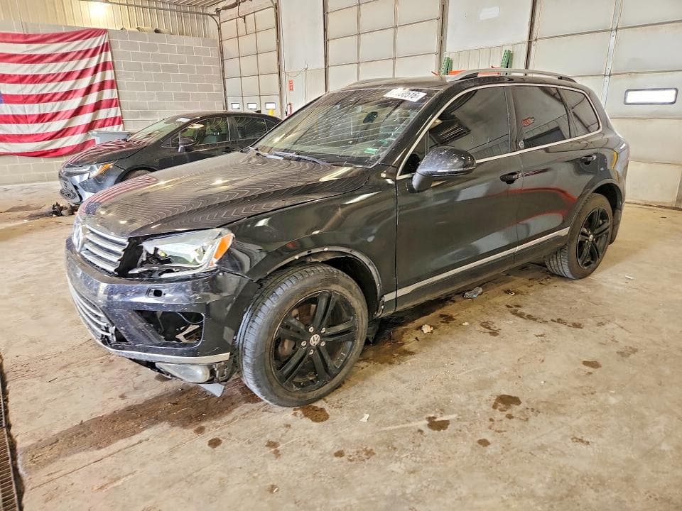 2017 VOLKSWAGEN TOUAREG WOLFSBURG - 1