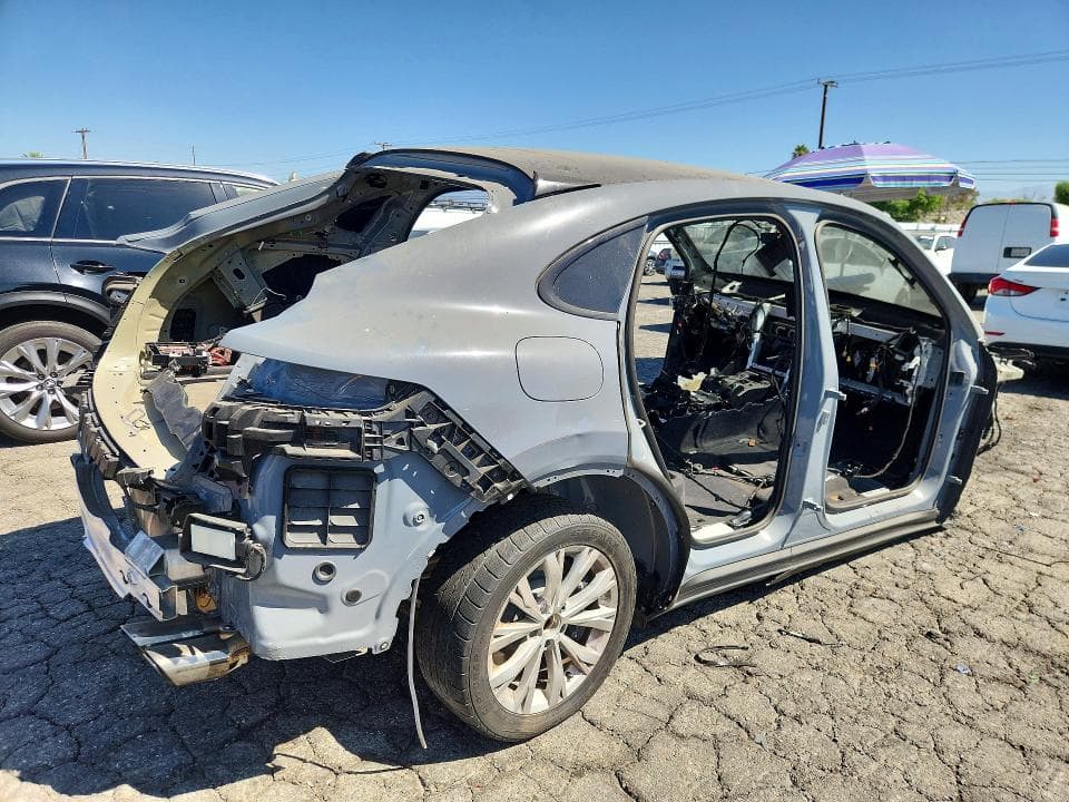 2024 PORSCHE CAYENNE COUPE 3