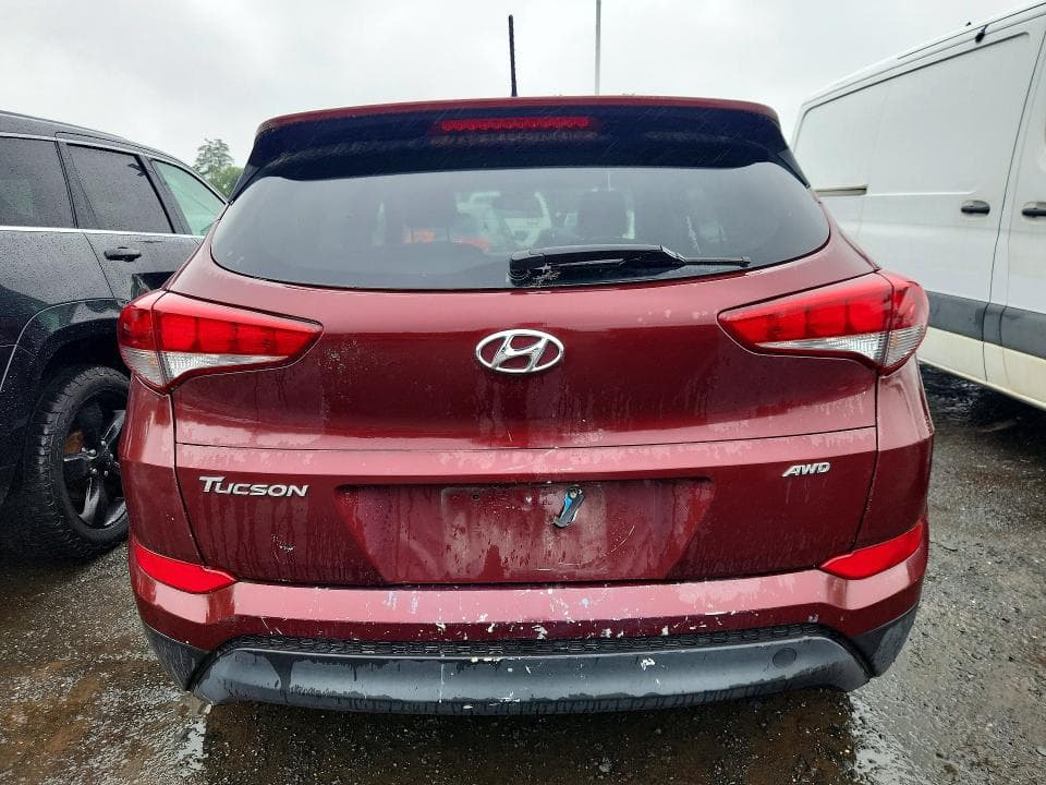 2017 HYUNDAI TUCSON SE 6