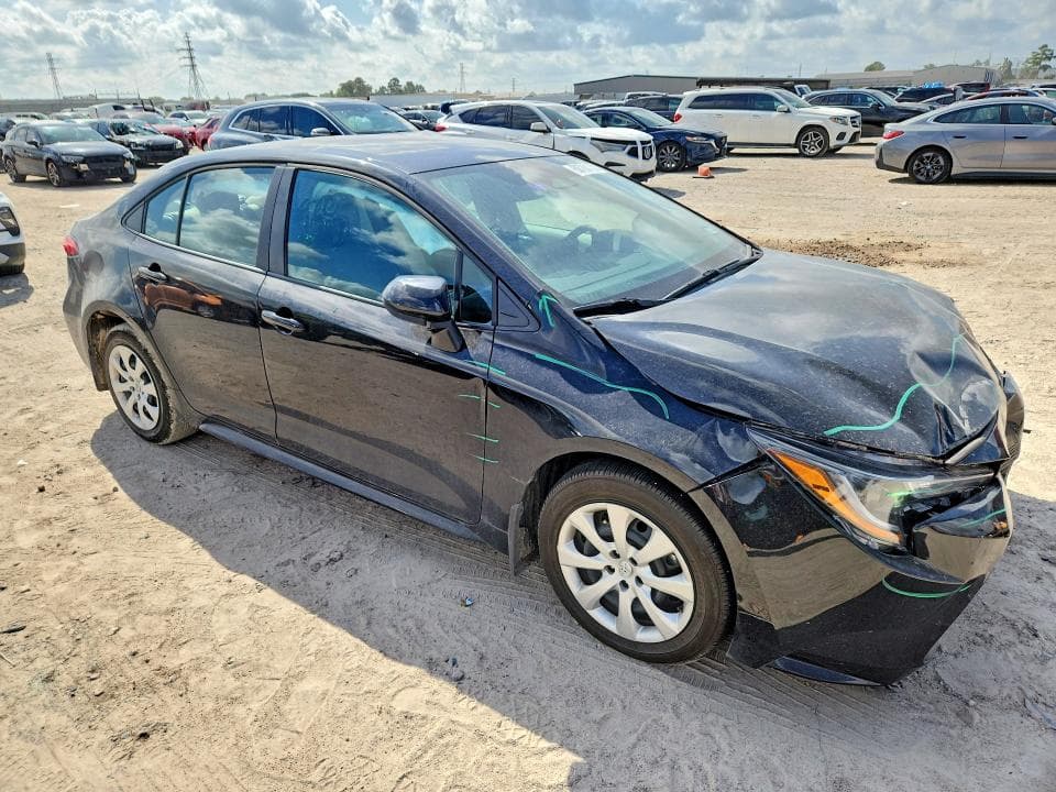 2026 TOYOTA COROLLA LE 4
