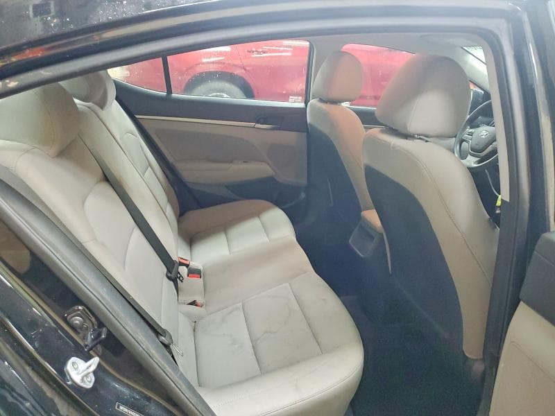 2017 HYUNDAI ELANTRA SE 10
