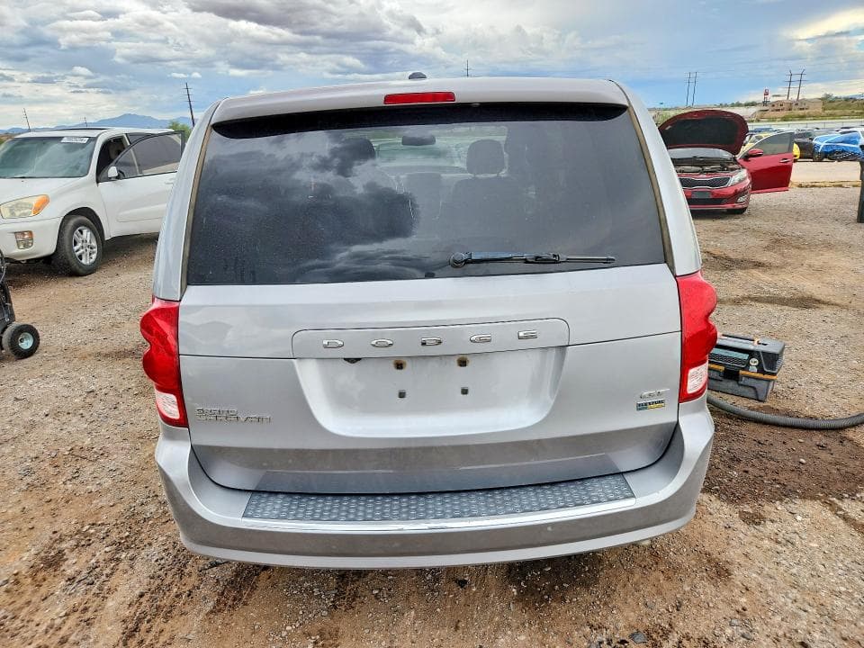 2019 DODGE GRAND CARAVAN GT 6