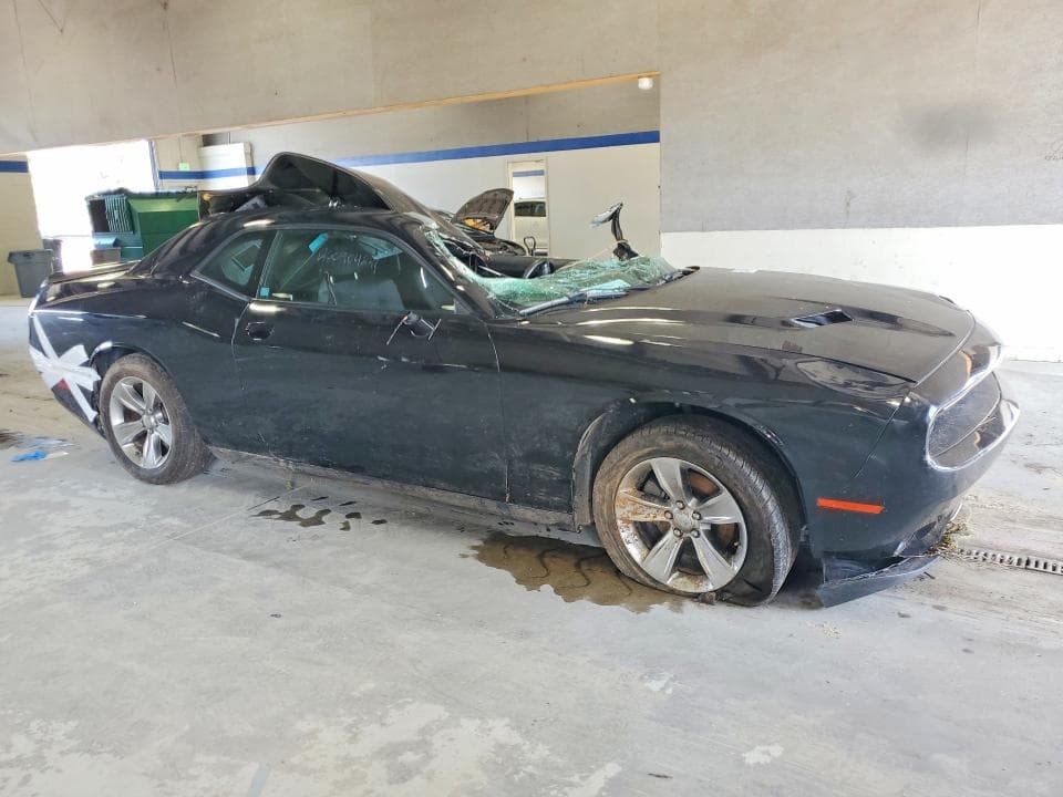 2020 DODGE CHALLENGER SXT 4