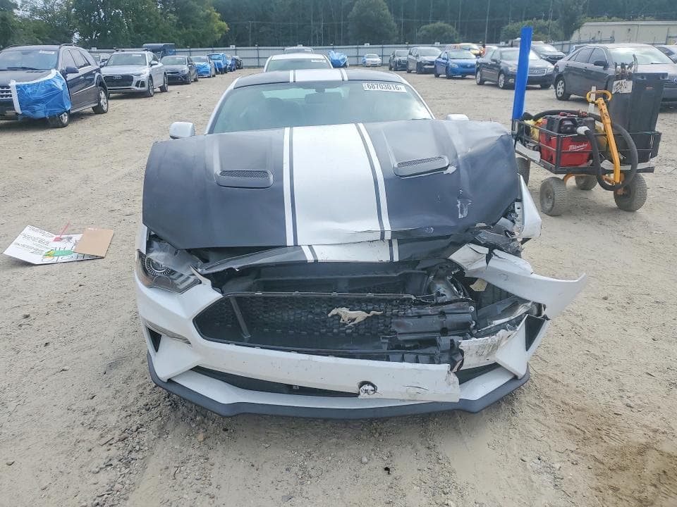 2019 FORD MUSTANG 5