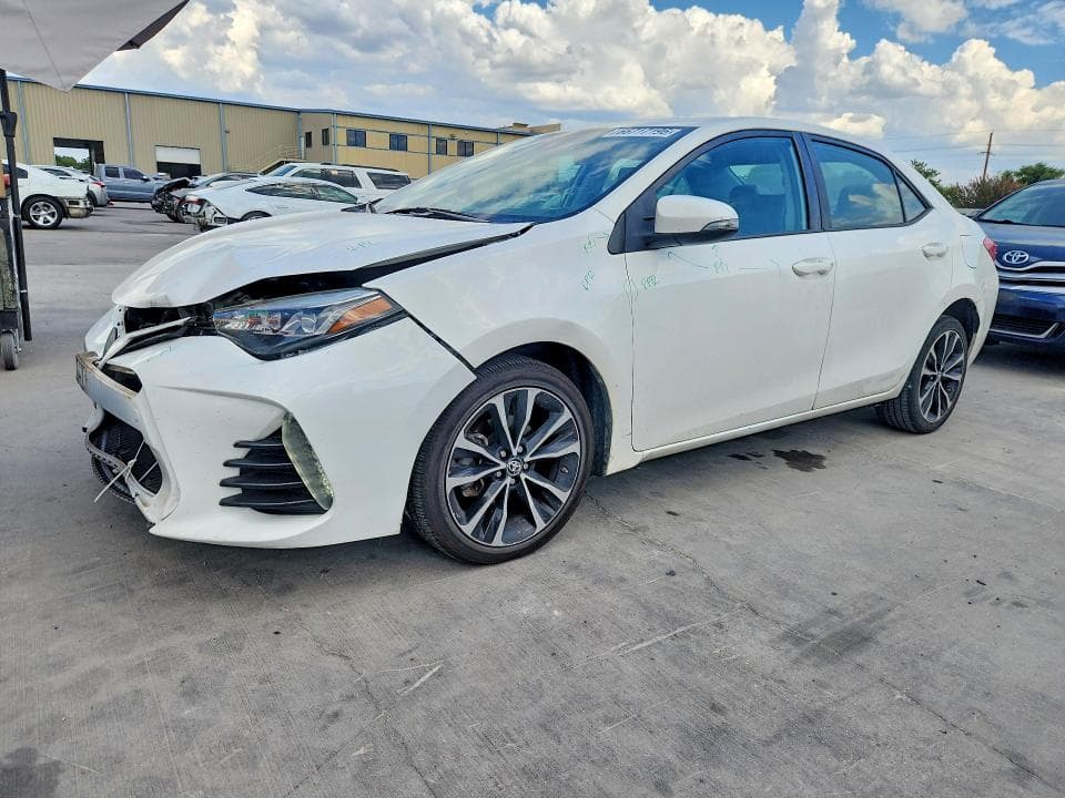 2017 TOYOTA COROLLA SE - 1