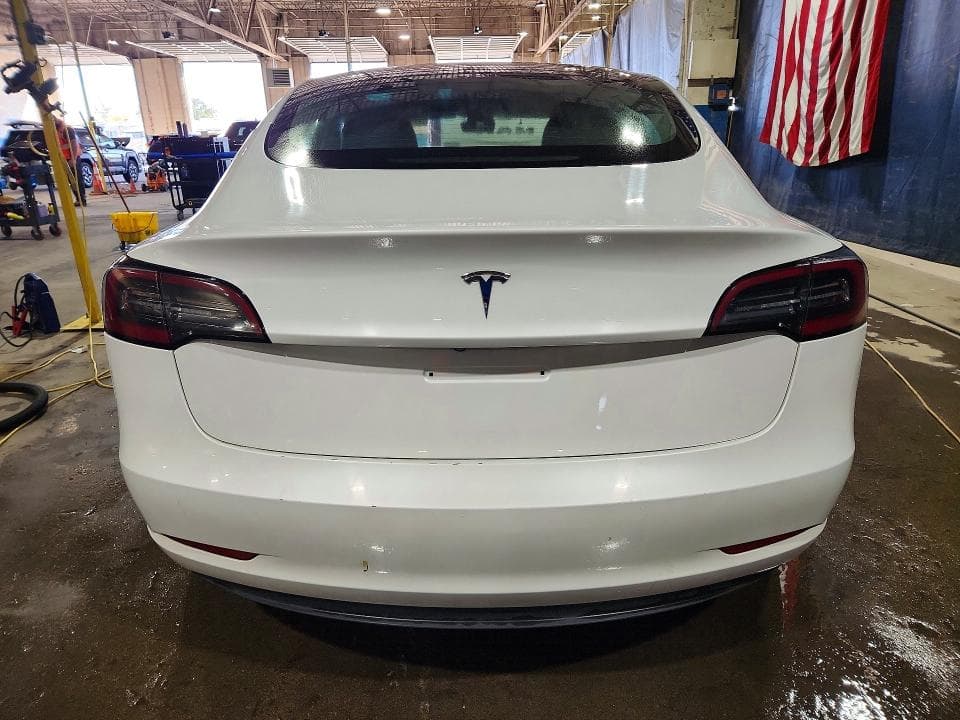 2023 TESLA MODEL 3 6