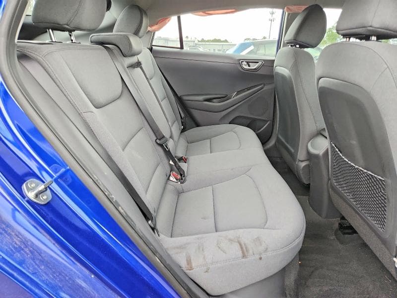 2020 HYUNDAI IONIQ SEL 10