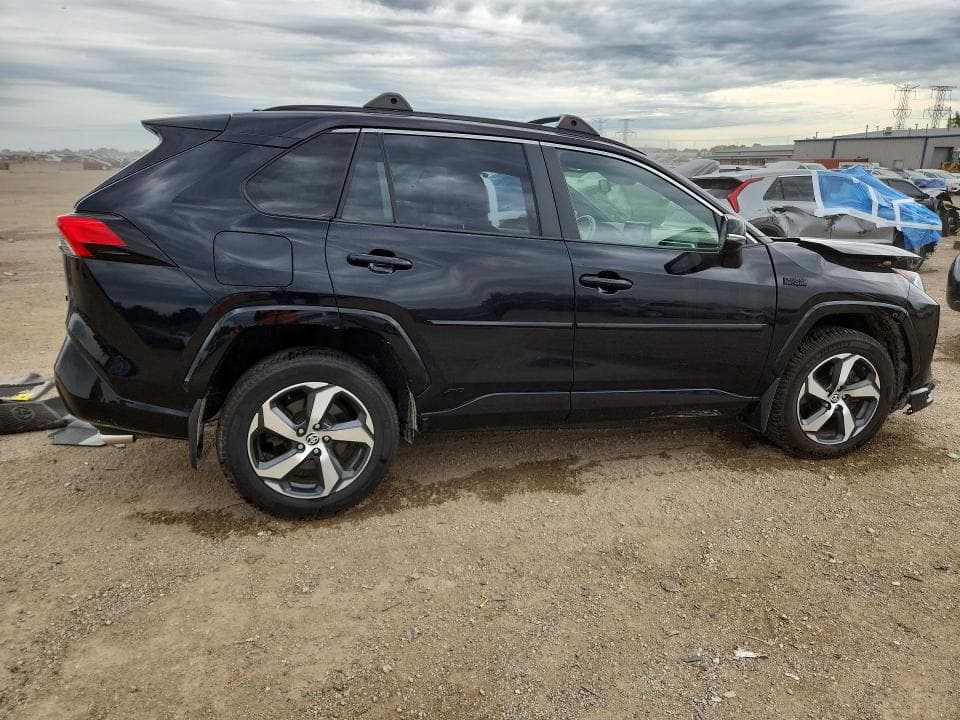 2021 TOYOTA RAV4 PRIME SE 3