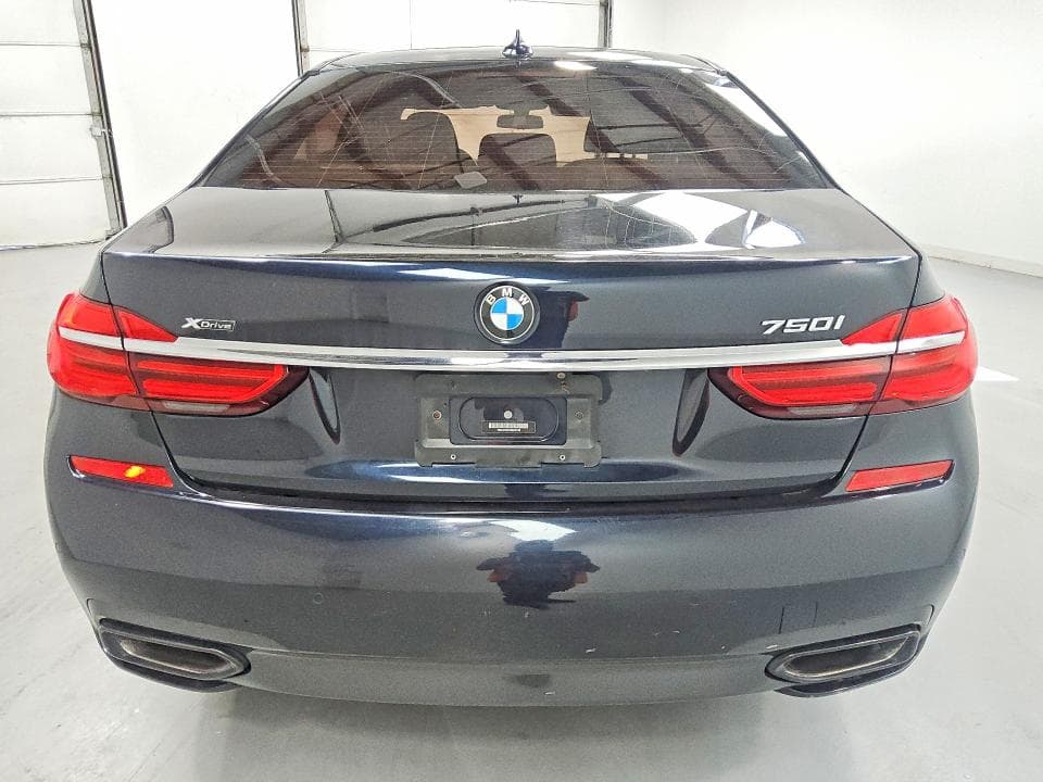2019 BMW 750 XI 6
