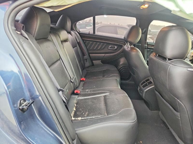 2019 FORD TAURUS LIMITED 10