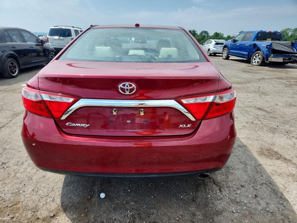 2017 TOYOTA CAMRY XLE 6