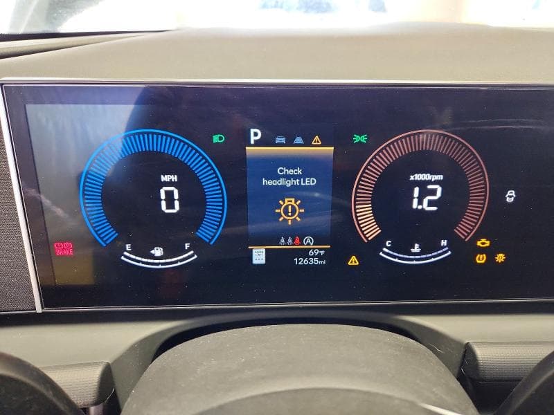 2026 HYUNDAI TUCSON SEL 9