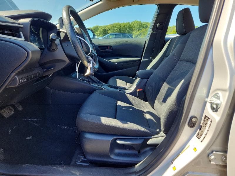 2025 TOYOTA COROLLA LE 7