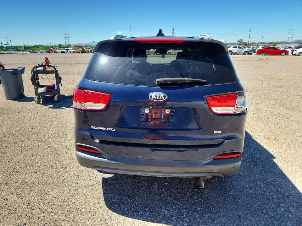 2017 KIA SORENTO LX 6